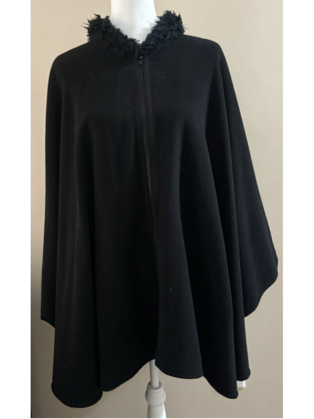 Women's Gothic Academic Wool Blend Black Collared Zippered Cape Cloak Italy Chic